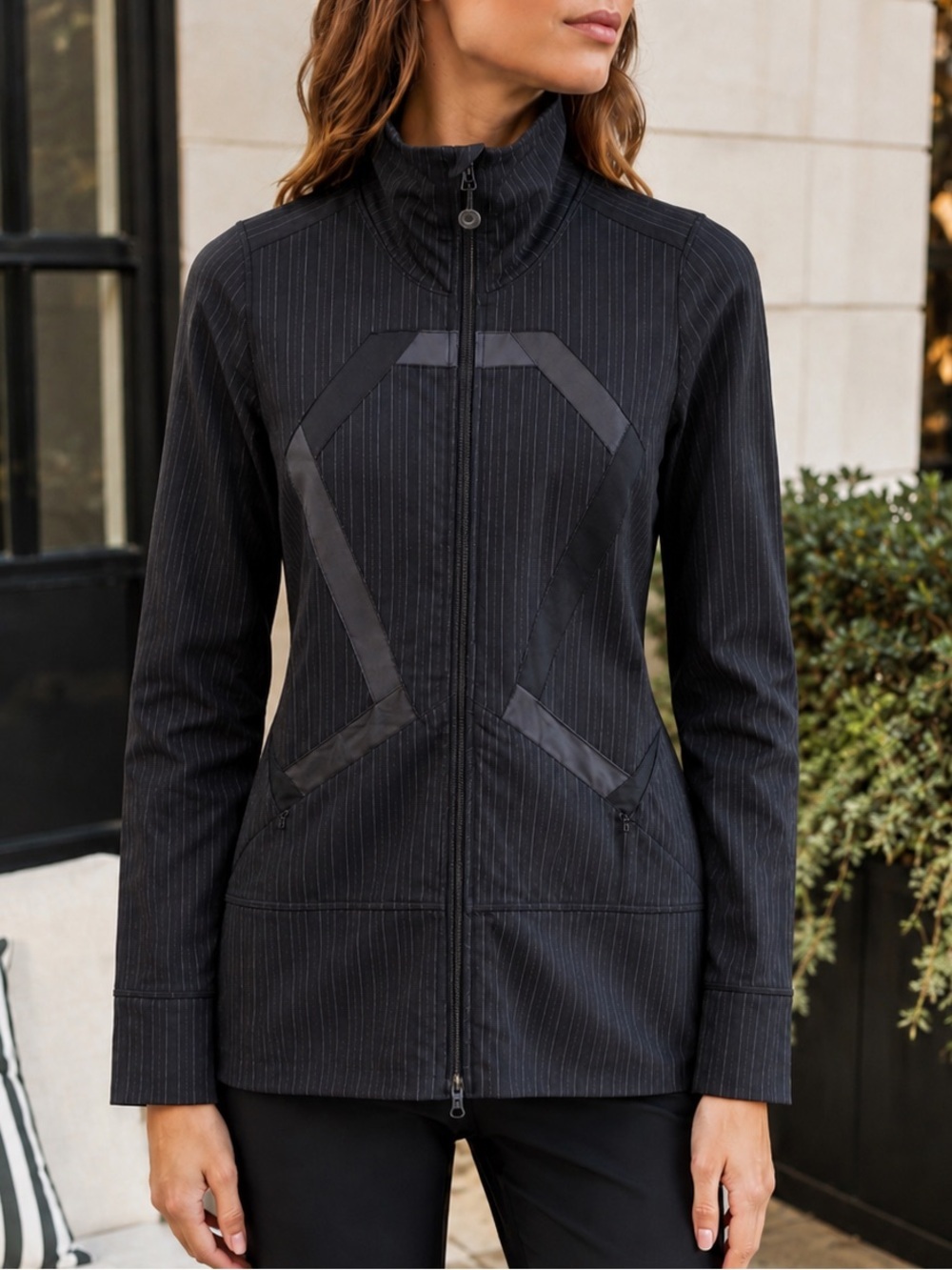 Lululemon Women's Origami Track Jacket Size 4 Grey Black Pinstripe